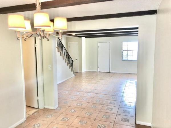 Valencia At Wilton Manors, 813 NE 22nd Dr, Wilton Manors, Florida 33305, image 1