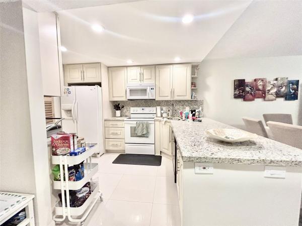 Palm-Aire Country Club 6, 3800 Oaks Clubhouse Dr #311, Pompano Beach, Florida 33069, image 1