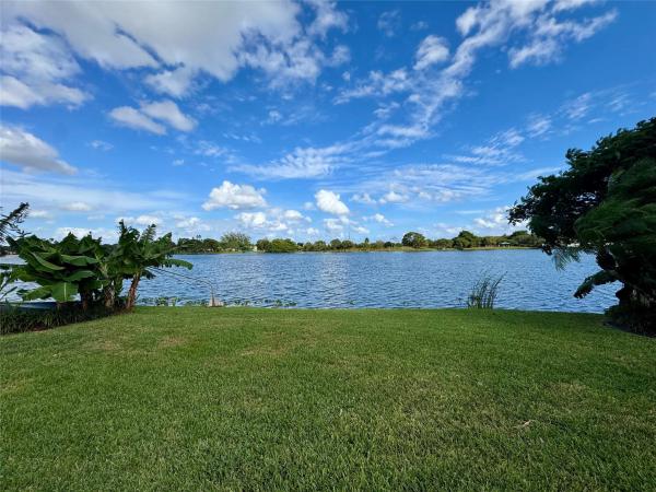 Royal Palm Isles, 1780 NW 39th Pl, Oakland Park, Florida 33309, image 1