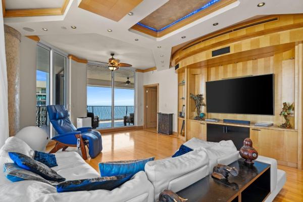 Jackson Tower Las Olas, 100 S Birch Rd #2702, Fort Lauderdale, Florida 33316, image 1