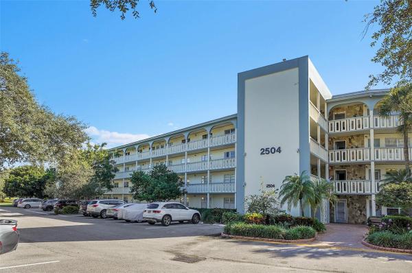 Antigua Village, 2504 Antigua Ter #H2, Coconut Creek, Florida 33066, image 1