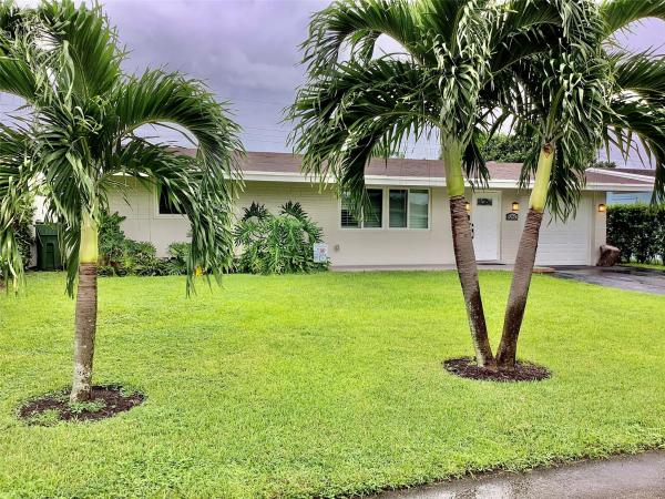 Boulevard Heights, 8260 NW 11th Ct, Pembroke Pines, Florida 33024, image 1