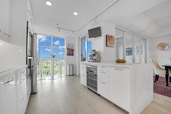 Vizcaya Towers At Palm-Aire, 4114 W Palm Aire Dr #146B, Pompano Beach, Florida 33069, image 2