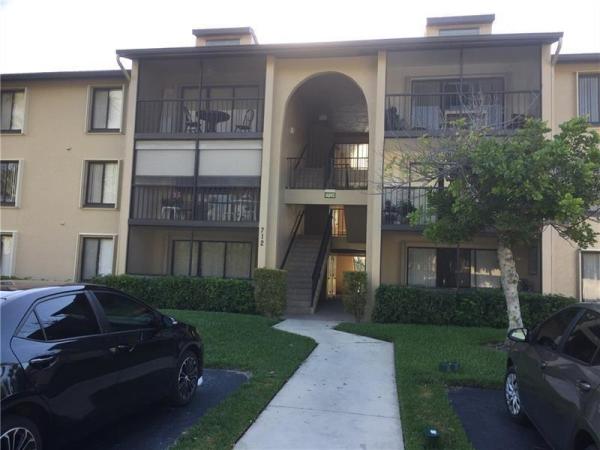 Pine Ridge North 3, 712 Sunny Pine Way #E3, Greenacres, Florida 33415, image 1