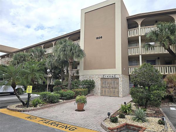 Abaco Village, 1606 Abaco Dr #E1, Coconut Creek, Florida 33066, image 1