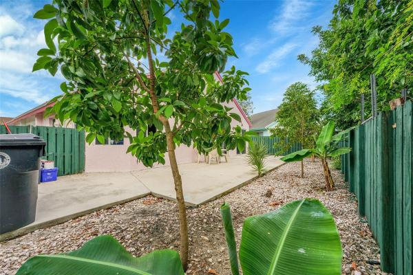 Hunter Glen, 1219 Scioto Rd, North Lauderdale, Florida 33068, image 1