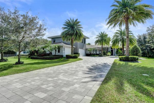 11660 SW 1st Ct, Plantation, Florida 33325, image 1