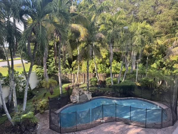 Natalie's Cove, 12353 Natalies Cove Rd, Cooper City, Florida 33330, image 3