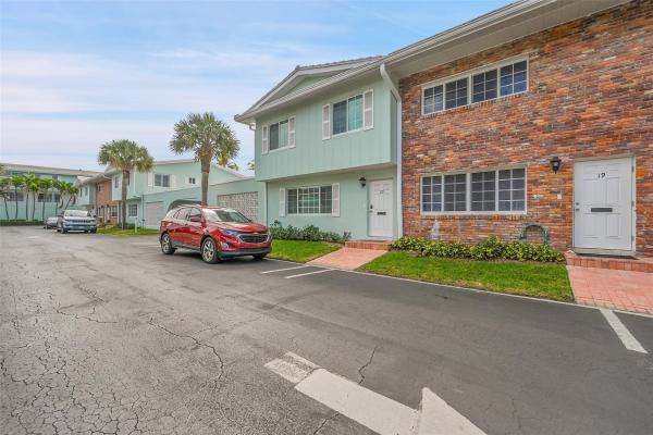 Sea Ranch Villas, 5400 N Ocean Blvd #20, Lauderdale By The Sea, Florida 33308, image 2
