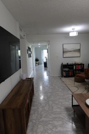 Tangerine Of Pine Island Ridge, 9470 Tangerine Pl #208, Davie, Florida 33324, image 1