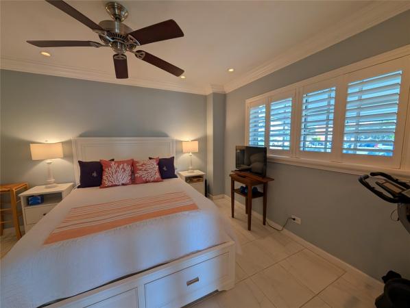 Alexander Hamilton, 2808 NE 33rd Ct #101, Fort Lauderdale, Florida 33306, image 3