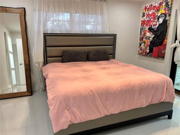 Knoll Ridge, 2101 NE 55th Ct, Fort Lauderdale, Florida 33308, image 1
