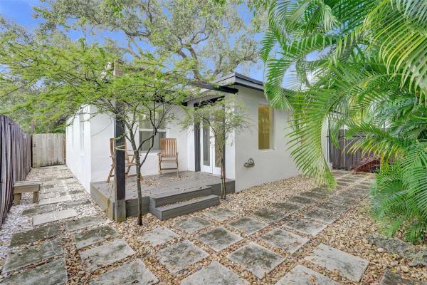 Riverside Park, 1125 SW 15th Ter, Fort Lauderdale, Florida 33312, image 1