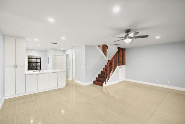 Southbridge At Pembroke Pointe, 510 NW 103rd Ter #510, Pembroke Pines, Florida 33026, image 1