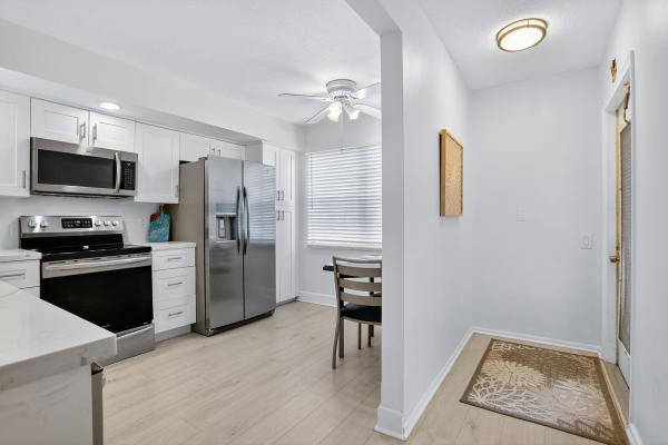 Lucaya Village, 2302 Lucaya Ln #O1, Coconut Creek, Florida 33066, image 1