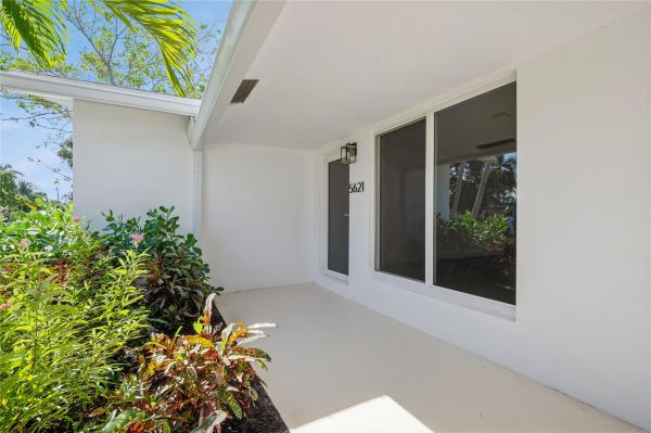 Coral Ridge Isles, 5621 NE 16th Ave, Fort Lauderdale, Florida 33334, image 1