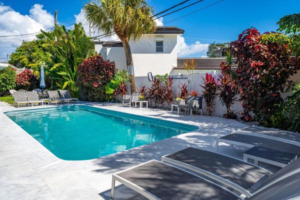 Coral Ridge Country Club, 4804 NE 21st Ave #4804, Fort Lauderdale, Florida 33308, image 1