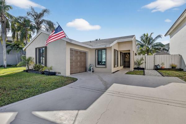 Shenandoah, 691 Willow Grove Ter, Davie, Florida 33325, image 1