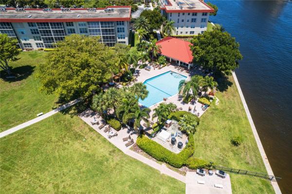 3150 NE 48th Ct #410, Hillsboro Beach, Florida 33064, image 1