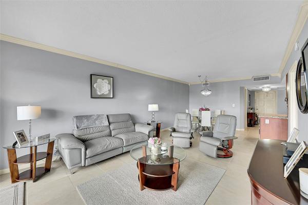 Palm-Aire Country Club 1, 3100 N Palm Aire Dr #606, Pompano Beach, Florida 33069, image 1