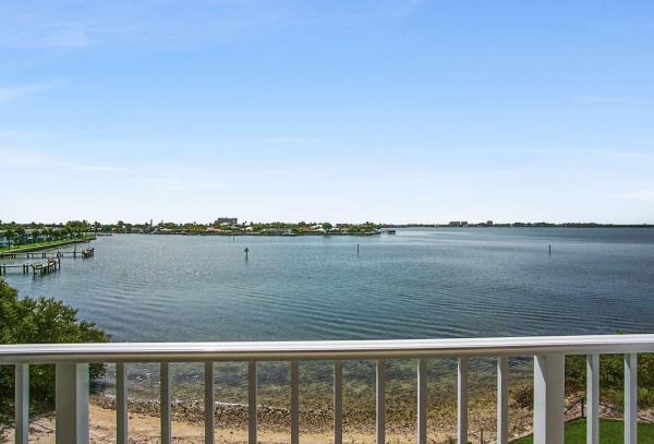 Harbour Isle East, 3 Harbour Isle Dr. East #302, Fort Pierce, Florida 34949, image 1