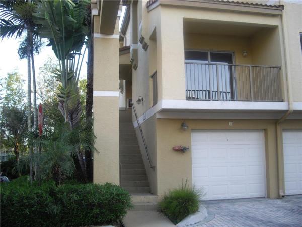Paragon Plantation, 751 N Pine Island Rd #201, Plantation, Florida 33324, image 1