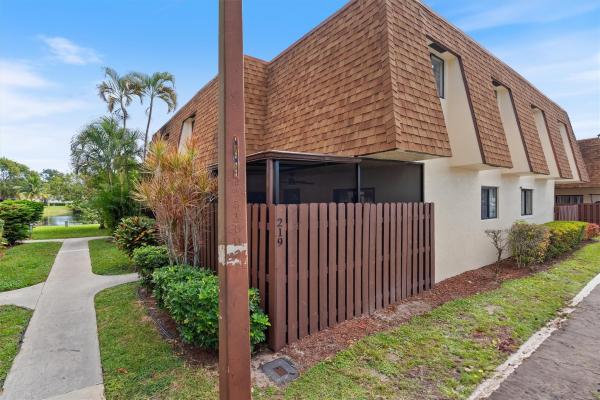 Le Clos Townhomes, 219 San Remo Blvd #219, North Lauderdale, Florida 33068, image 1