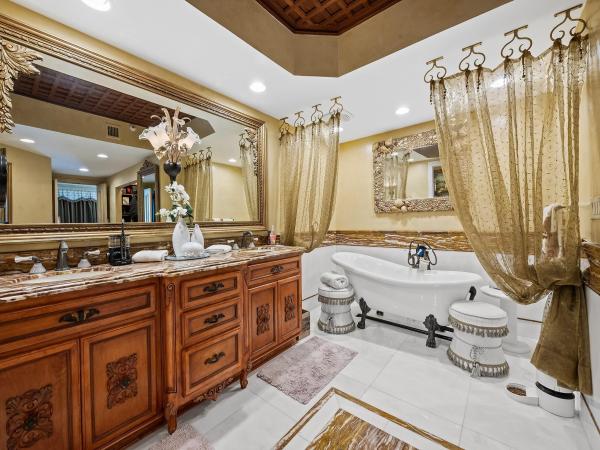 Harbourage Place, 3055 Harbor Dr #1402, Fort Lauderdale, Florida 33316, image 2