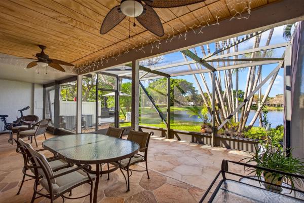The Townhomes Of Deer Creek, 315 Deer Creek Lakeside Way, Deerfield Beach, Florida 33442, image 2