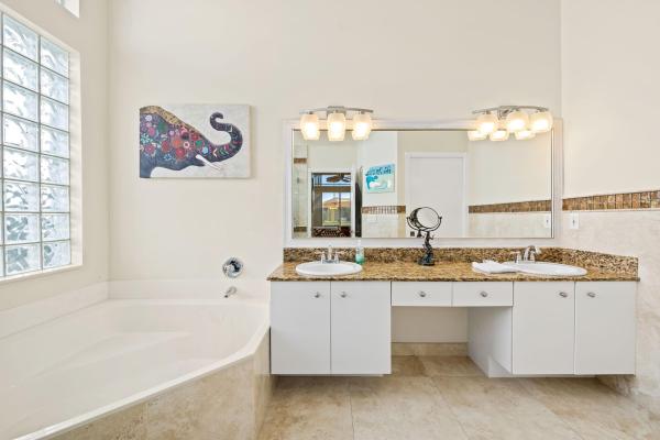 Boca Isles South, 10658 Saint Thomas Dr, Boca Raton, Florida 33498, image 3