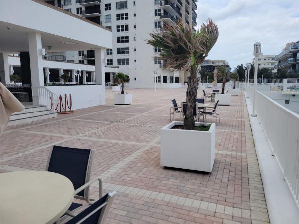 Britannia At Quadomain, 2401 S Ocean Dr #1108, Hollywood, Florida 33019, image 3