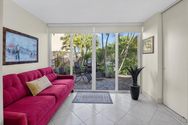 Village Royale Greendale, 2601 NE 3rd Ct #112, Boynton Beach, Florida 33435, image 1