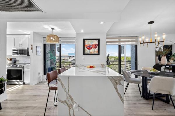 Colony Point, 1000 Colony Point Cir #501, Pembroke Pines, Florida 33026, image 3