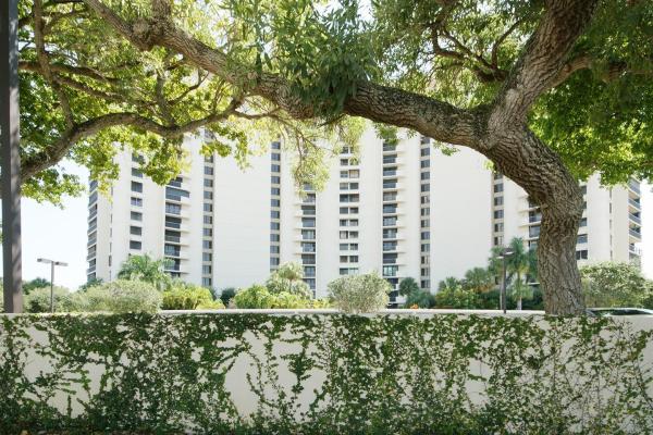 The Envoy, 2480 Presidential Way #302, West Palm Beach, Florida 33401, image 1