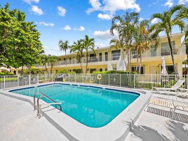 Deauville West, 3201 SE 10th St #A3, Pompano Beach, Florida 33062, image 1