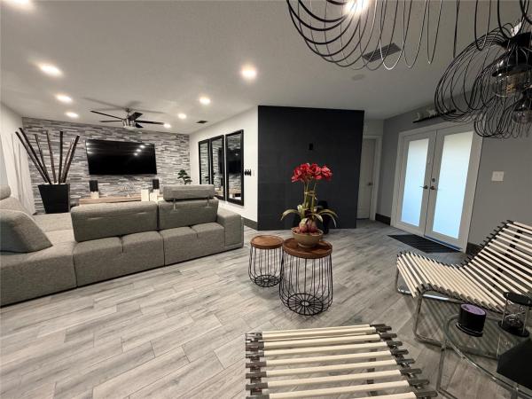 11240 NW 43rd St, Coral Springs, Florida 33065, image 1