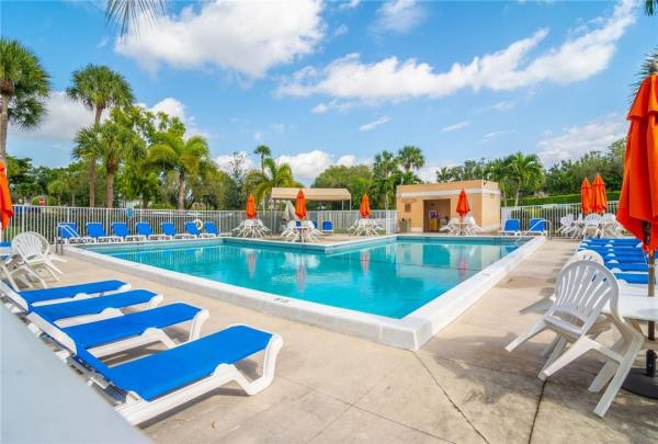 Country Club Apartments, 491 Racquet Club Rd #212, Weston, Florida 33326, image 1