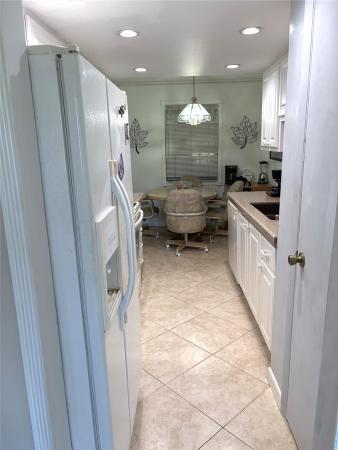 620 Tennis Club Dr #105, Wilton Manors, Florida 33311, image 1