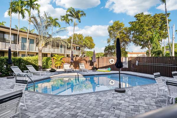The Woods, 1901 N Andrews Ave #214, Wilton Manors, Florida 33311, image 1