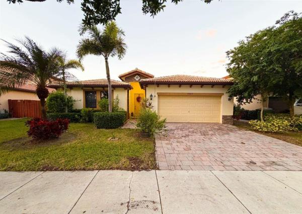 3663 SE 2nd Dr, Homestead, Florida 33033, image 1