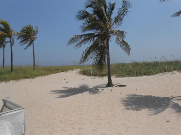 Leisure Mar, 4540 N Ocean Dr #210, Lauderdale By The Sea, Florida 33308, image 1