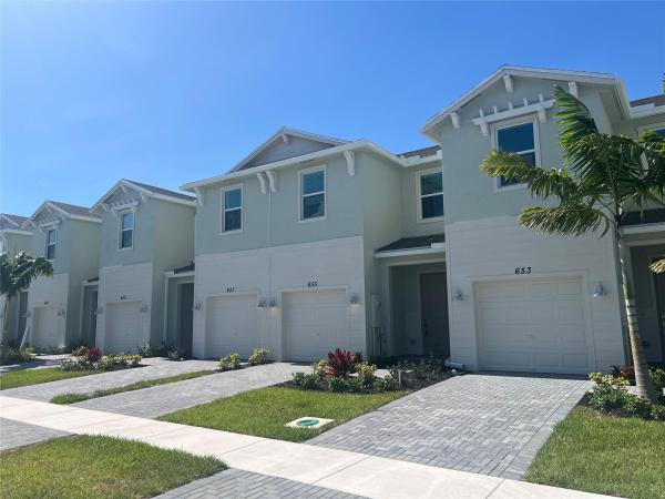 Veranda Landing, 655 SE Lake Falls St, Port St. Lucie, Florida 34984, image 1