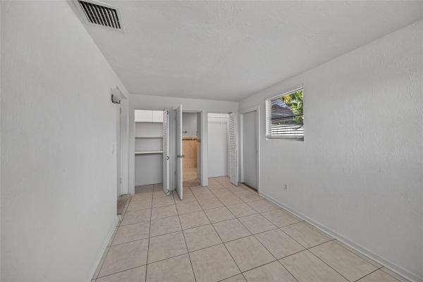 Highland Estates, 2617 NE 9th Ter, Wilton Manors, Florida 33334, image 1