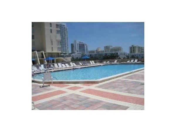 Tower Forty One, 4101 Pine Tree Dr #709, Miami Beach, Florida 33140, image 1