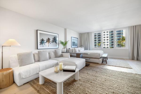 Roney Palace, 2301 Collins Ave #512, Miami Beach, Florida 33139, image 1