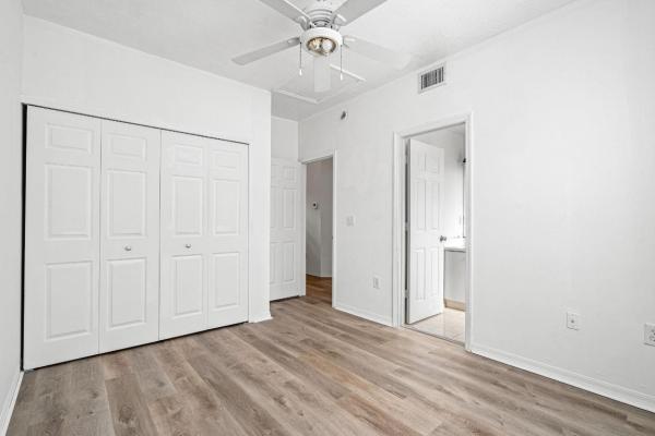 8520 NW 139th Ter #1602, Miami Lakes, Florida 33016, image 1