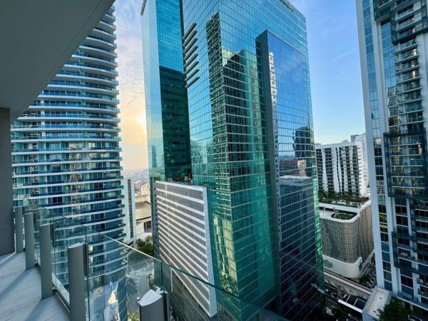 300 Biscayne Blvd Way #2508, Miami, Florida 33131, image 1