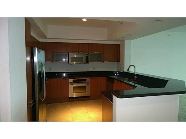 One Fifty One At Biscayne, 14951 Royal Oaks Ln #1608, North Miami, Florida 33181, image 2