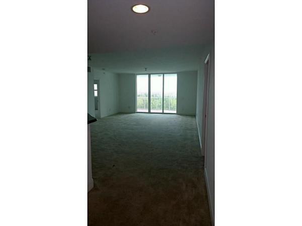 One Fifty One At Biscayne, 14951 Royal Oaks Ln #1608, North Miami, Florida 33181, image 1