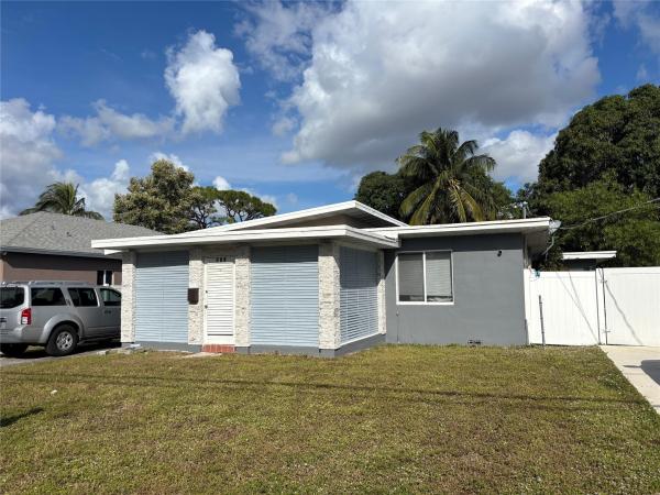 Central Oakland Park, 935 NE 33rd St, Oakland Park, Florida 33334, image 1